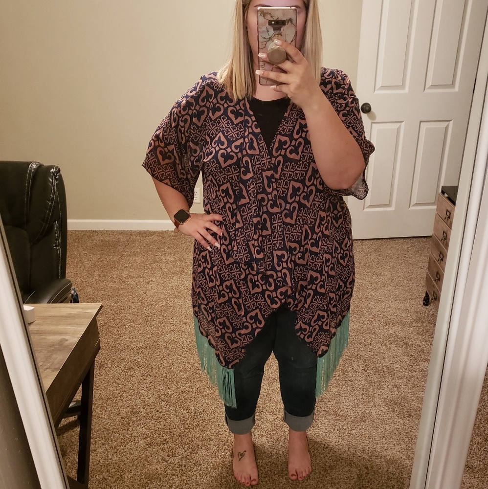Lularoe Large Monroe Kimono